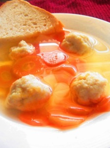 Healty and Simple Vegetable Soup with Dumplings